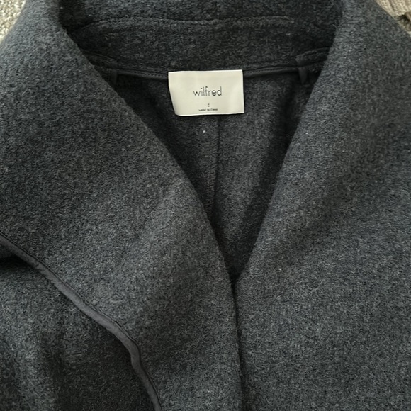 Like new Wilfred Charlize Jacket - Picture 4 of 5